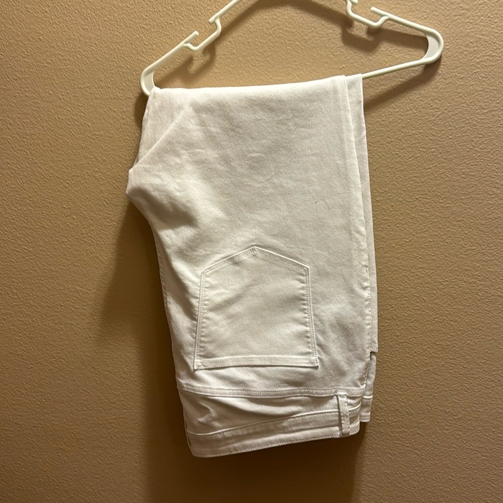 White old navy pants